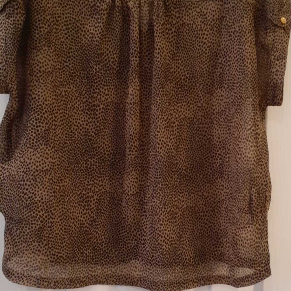 *Animal Print Top Large - Picture 8 of 8